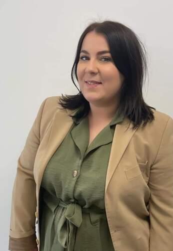 Julia OLIVO