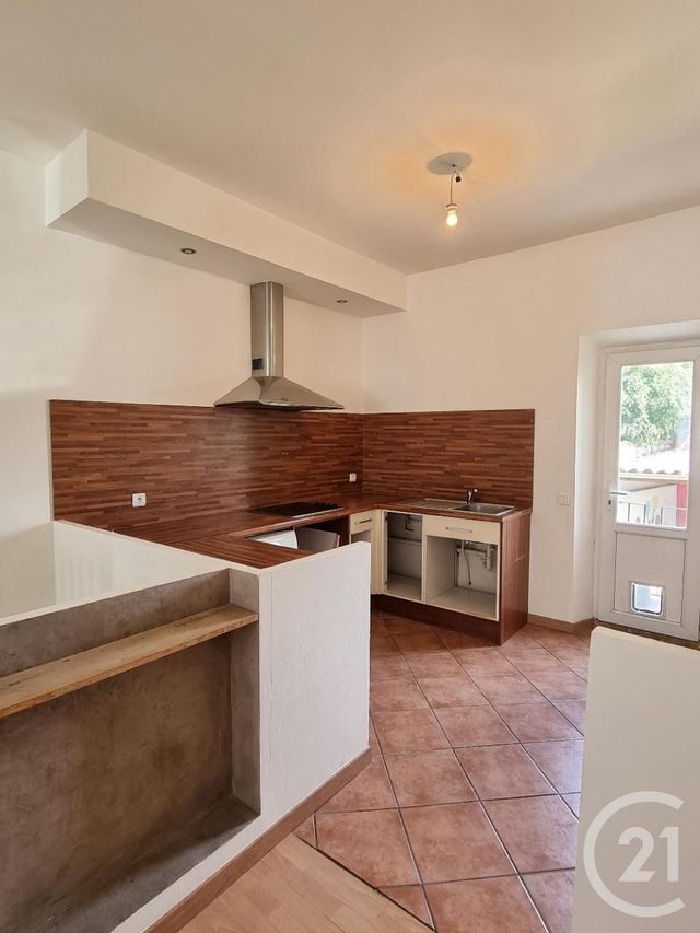 Afficher la photo en grand Appartement F3 à vendre - 3 pièces - 61.0 m2 - LA PENNE SUR HUVEAUNE - 13 - PROVENCE-ALPES-COTE-D-AZUR - Century 21 Concept Immobilier