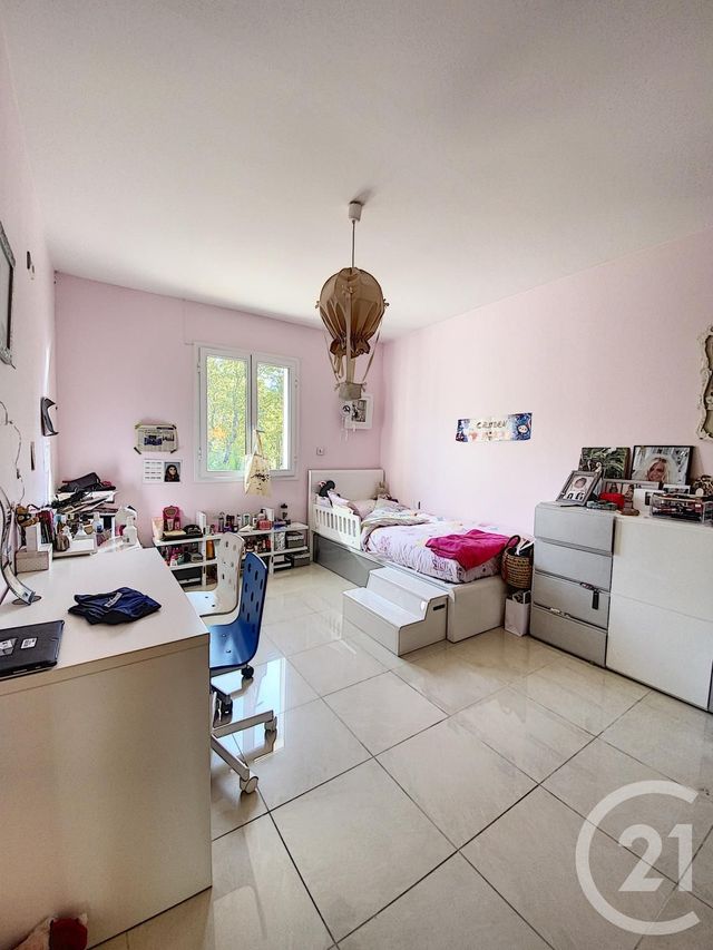 Afficher la photo en grand maison à vendre - 4 pièces - 157.0 m2 - ALLAUCH - 13 - PROVENCE-ALPES-COTE-D-AZUR - Century 21 Concept Immobilier