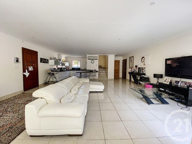 Afficher la photo en grand maison à vendre - 4 pièces - 157.0 m2 - ALLAUCH - 13 - PROVENCE-ALPES-COTE-D-AZUR - Century 21 Concept Immobilier
