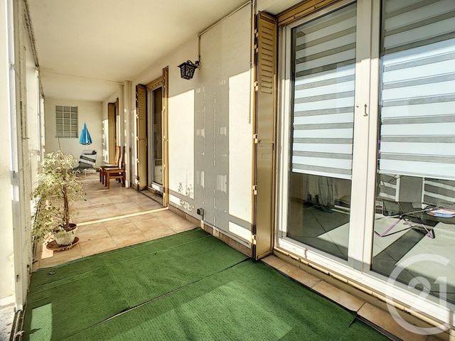 Appartement F4 à vendre - 4 pièces - 87.0 m2 - ALLAUCH - 13 - PROVENCE-ALPES-COTE-D-AZUR - Century 21 Concept Immobilier Appartement F4 à vendre - 4 pièces - 87.0 m2 - ALLAUCH - 13 - PROVENCE-ALPES-COTE-D-AZUR - Century 21 Concept Immobilier