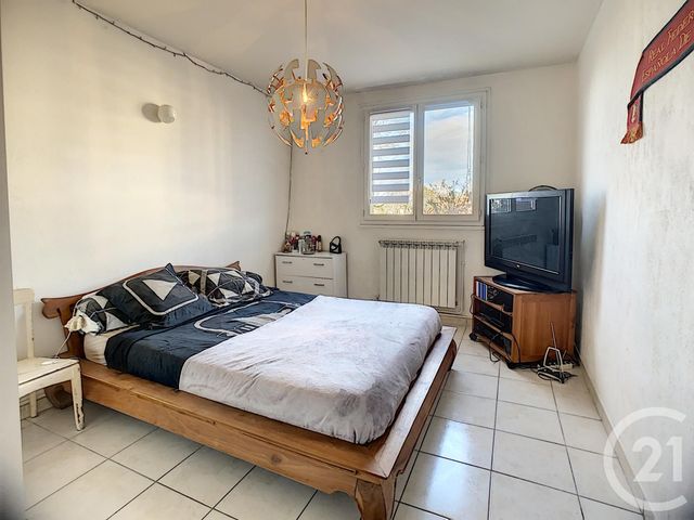 Appartement F4 à vendre - 4 pièces - 87.0 m2 - ALLAUCH - 13 - PROVENCE-ALPES-COTE-D-AZUR - Century 21 Concept Immobilier Appartement F4 à vendre - 4 pièces - 87.0 m2 - ALLAUCH - 13 - PROVENCE-ALPES-COTE-D-AZUR - Century 21 Concept Immobilier