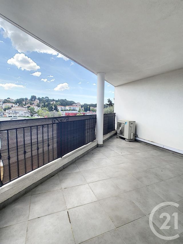 Afficher la photo en grand Appartement F3 à vendre - 3 pièces - 58.0 m2 - ALLAUCH - 13 - PROVENCE-ALPES-COTE-D-AZUR - Century 21 Concept Immobilier