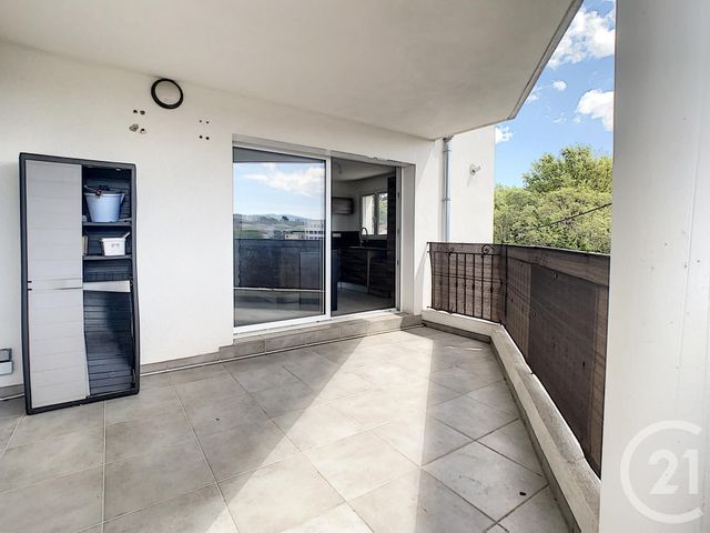 Afficher la photo en grand Appartement F3 à vendre - 3 pièces - 58.0 m2 - ALLAUCH - 13 - PROVENCE-ALPES-COTE-D-AZUR - Century 21 Concept Immobilier