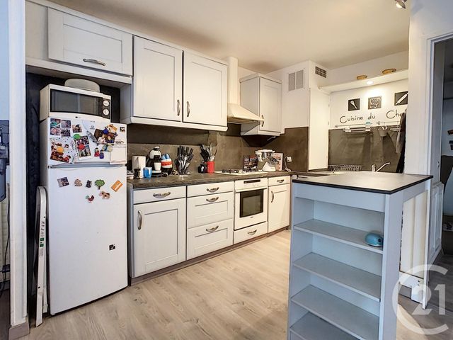 Appartement F4 à vendre - 4 pièces - 82.0 m2 - ALLAUCH - 13 - PROVENCE-ALPES-COTE-D-AZUR - Century 21 Concept Immobilier Appartement F4 à vendre - 4 pièces - 82.0 m2 - ALLAUCH - 13 - PROVENCE-ALPES-COTE-D-AZUR - Century 21 Concept Immobilier