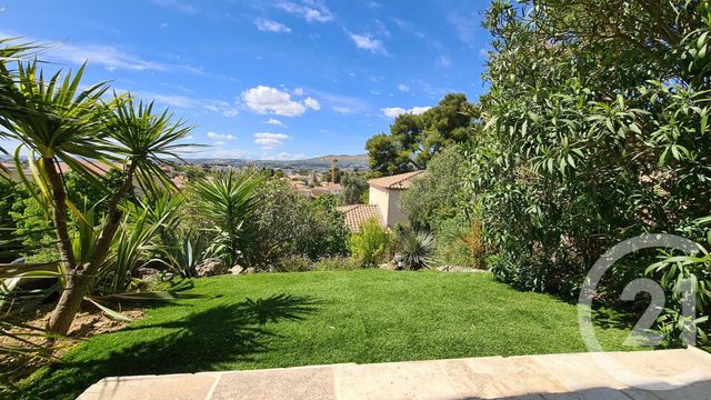 Afficher la photo en grand maison à vendre - 4 pièces - 147.0 m2 - MARSEILLE - 13013 - PROVENCE-ALPES-COTE-D-AZUR - Century 21 Concept Immobilier