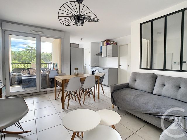 Appartement F2 à vendre - 2 pièces - 42.0 m2 - MARSEILLE - 13011 - PROVENCE-ALPES-COTE-D-AZUR - Century 21 Concept Immobilier Appartement F2 à vendre - 2 pièces - 42.0 m2 - MARSEILLE - 13011 - PROVENCE-ALPES-COTE-D-AZUR - Century 21 Concept Immobilier