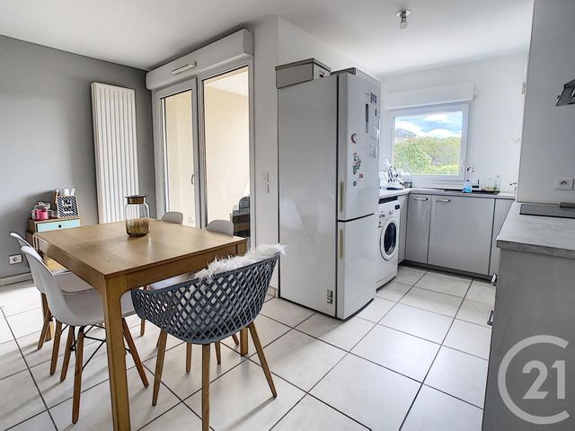 Appartement F2 à vendre - 2 pièces - 42.0 m2 - MARSEILLE - 13011 - PROVENCE-ALPES-COTE-D-AZUR - Century 21 Concept Immobilier Appartement F2 à vendre - 2 pièces - 42.0 m2 - MARSEILLE - 13011 - PROVENCE-ALPES-COTE-D-AZUR - Century 21 Concept Immobilier
