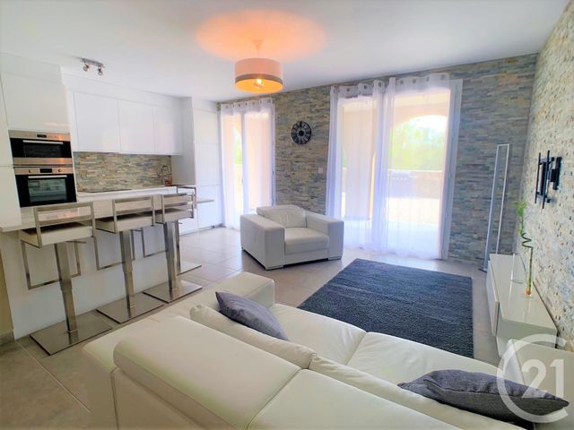 Appartement F2 à vendre - 2 pièces - 47.0 m2 - ALLAUCH - 13 - PROVENCE-ALPES-COTE-D-AZUR - Century 21 Concept Immobilier Appartement F2 à vendre - 2 pièces - 47.0 m2 - ALLAUCH - 13 - PROVENCE-ALPES-COTE-D-AZUR - Century 21 Concept Immobilier