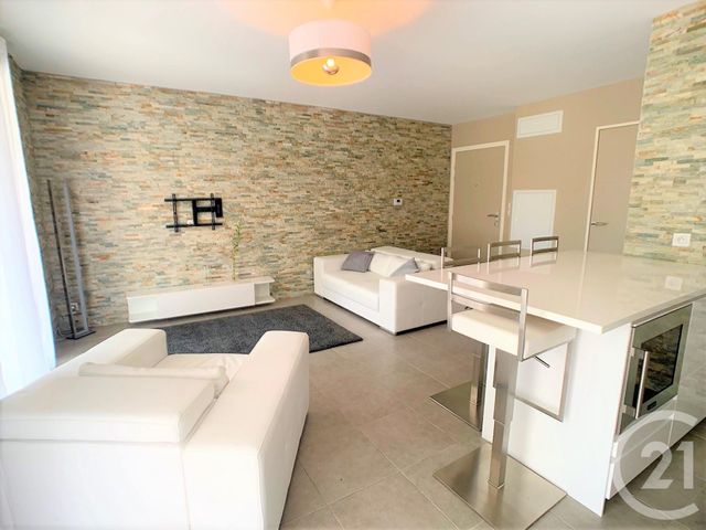 Appartement F2 à vendre - 2 pièces - 47.0 m2 - ALLAUCH - 13 - PROVENCE-ALPES-COTE-D-AZUR - Century 21 Concept Immobilier Appartement F2 à vendre - 2 pièces - 47.0 m2 - ALLAUCH - 13 - PROVENCE-ALPES-COTE-D-AZUR - Century 21 Concept Immobilier