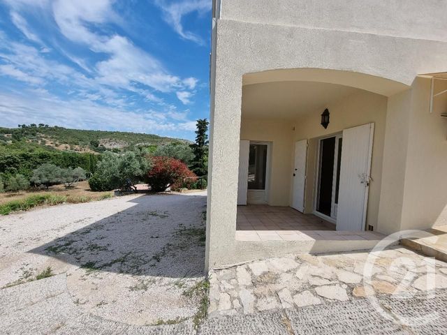 Afficher la photo en grand Appartement F2 à louer - 2 pièces - 46.0 m2 - ALLAUCH - 13 - PROVENCE-ALPES-COTE-D-AZUR - Century 21 Concept Immobilier