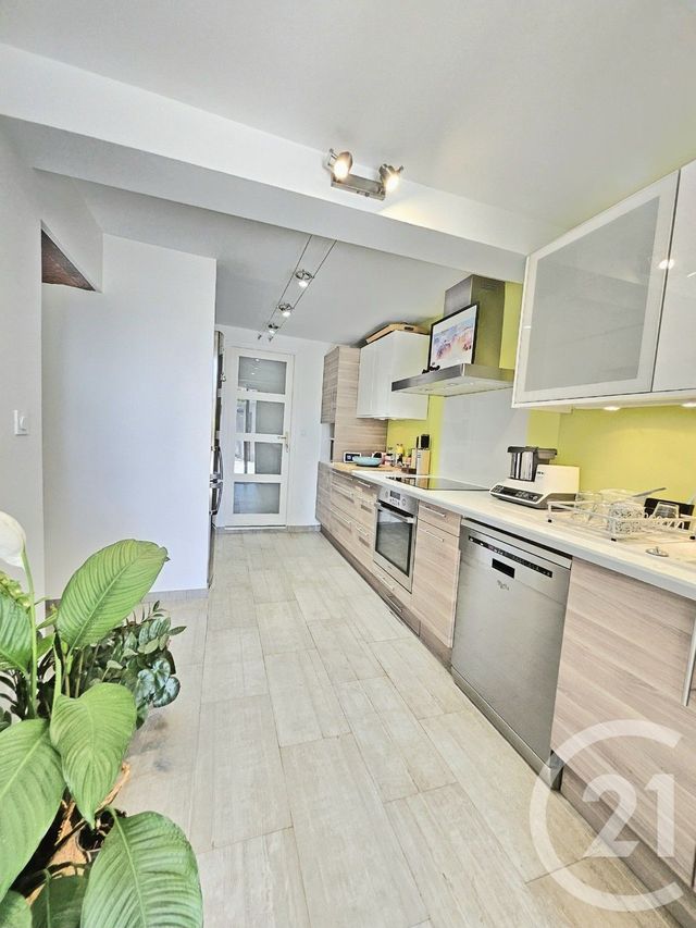 maison à vendre - 4 pièces - 111.0 m2 - PLAN DE CUQUES - 13 - PROVENCE-ALPES-COTE-D-AZUR - Century 21 Concept Immobilier