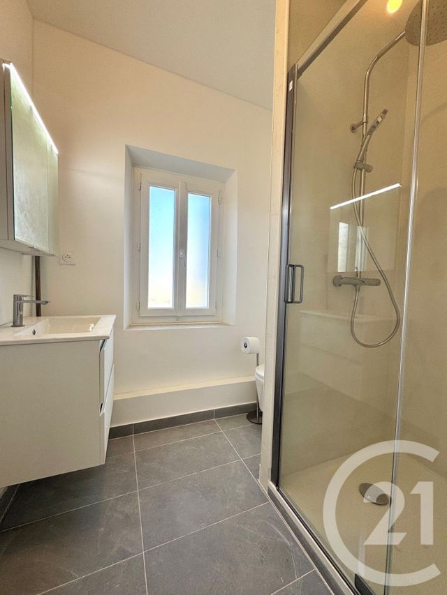 maison à louer - 4 pièces - 83.34 m2 - PLAN DE CUQUES - 13 - PROVENCE-ALPES-COTE-D-AZUR - Century 21 Concept Immobilier