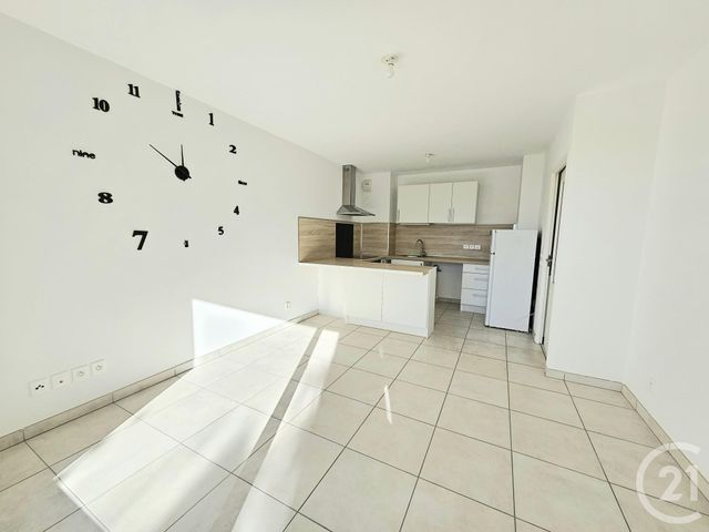 Appartement F2 à vendre - 2 pièces - 38.0 m2 - PLAN DE CUQUES - 13 - PROVENCE-ALPES-COTE-D-AZUR - Century 21 Concept Immobilier
