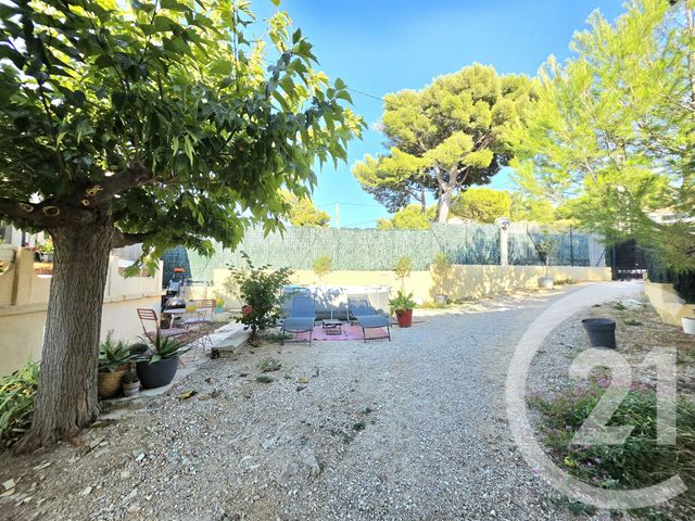 Appartement F2 à vendre - 3 pièces - 50.0 m2 - MARSEILLE - 13013 - PROVENCE-ALPES-COTE-D-AZUR - Century 21 Concept Immobilier