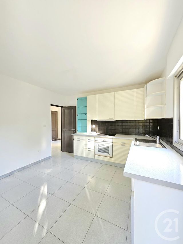 maison à vendre - 5 pièces - 142.0 m2 - ALLAUCH - 13 - PROVENCE-ALPES-COTE-D-AZUR - Century 21 Concept Immobilier