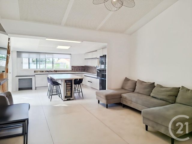 Afficher la photo en grand maison à vendre - 4 pièces - 110.0 m2 - ALLAUCH - 13 - PROVENCE-ALPES-COTE-D-AZUR - Century 21 Concept Immobilier