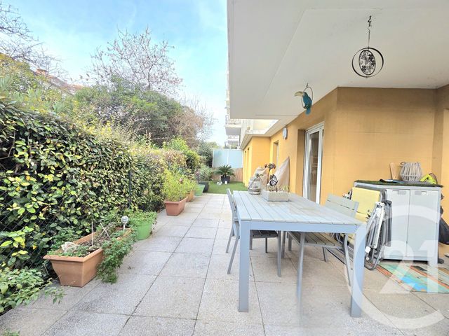 Appartement F3 à vendre - 3 pièces - 63.0 m2 - MARSEILLE - 13013 - PROVENCE-ALPES-COTE-D-AZUR - Century 21 Concept Immobilier