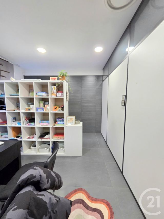 Appartement à vendre - 6 pièces - 142.0 m2 - MARSEILLE - 13006 - PROVENCE-ALPES-COTE-D-AZUR - Century 21 Concept Immobilier