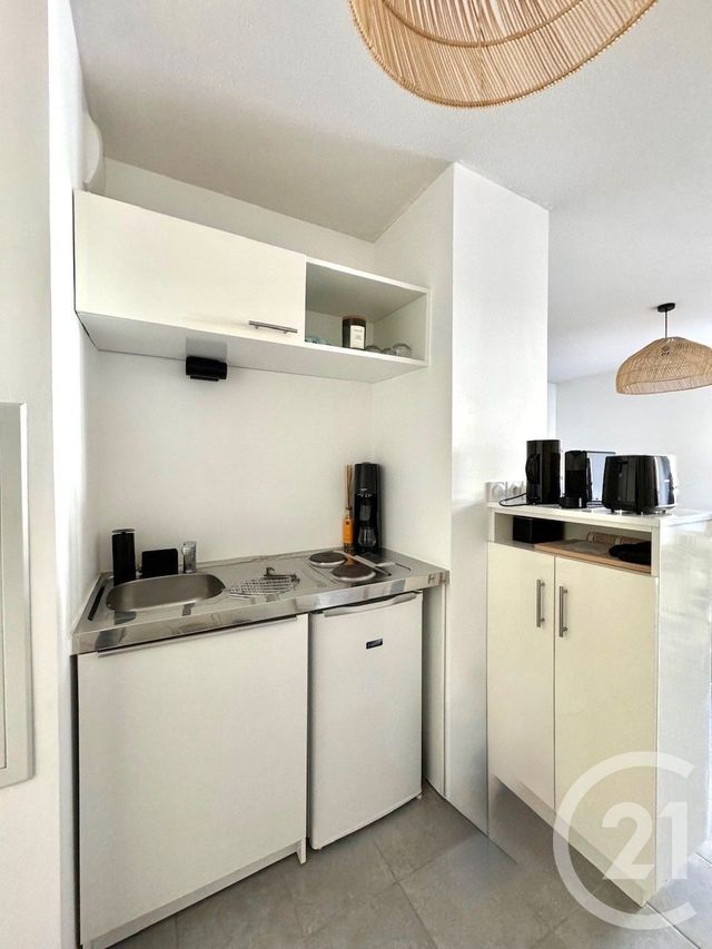 Appartement Studio à louer - 1 pièce - 24.34 m2 - MARSEILLE - 13013 - PROVENCE-ALPES-COTE-D-AZUR - Century 21 Concept Immobilier