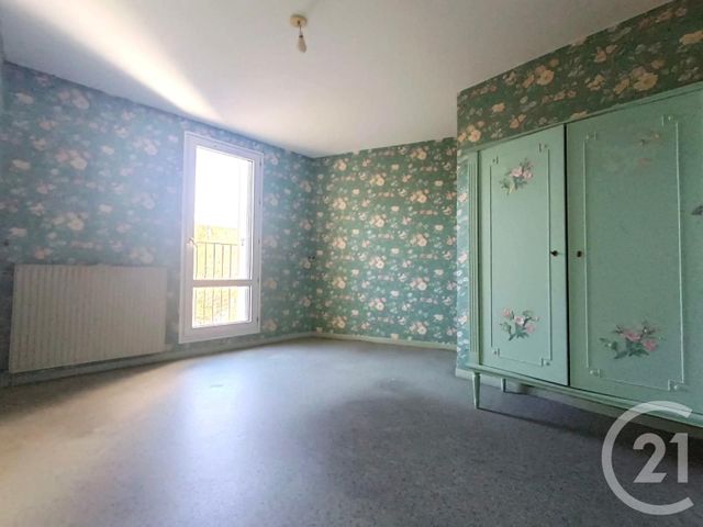 Appartement T3 à louer - 3 pièces - 66.0 m2 - PLAN DE CUQUES - 13 - PROVENCE-ALPES-COTE-D-AZUR - Century 21 Concept Immobilier