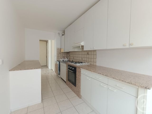 Appartement T3 à louer - 3 pièces - 66.0 m2 - PLAN DE CUQUES - 13 - PROVENCE-ALPES-COTE-D-AZUR - Century 21 Concept Immobilier