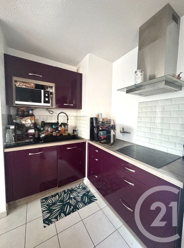 Appartement T2 à vendre - 2 pièces - 44.97 m2 - MARSEILLE - 13012 - PROVENCE-ALPES-COTE-D-AZUR - Century 21 Concept Immobilier