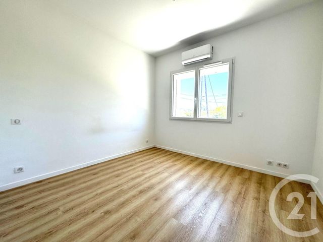 Appartement T3 à louer - 3 pièces - 59.52 m2 - ALLAUCH - 13 - PROVENCE-ALPES-COTE-D-AZUR - Century 21 Concept Immobilier