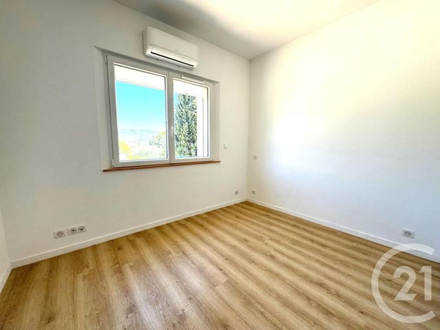 Appartement T3 à louer - 3 pièces - 59.52 m2 - ALLAUCH - 13 - PROVENCE-ALPES-COTE-D-AZUR - Century 21 Concept Immobilier