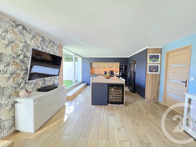 Appartement F5 à vendre - 5 pièces - 130.0 m2 - ALLAUCH - 13 - PROVENCE-ALPES-COTE-D-AZUR - Century 21 Concept Immobilier