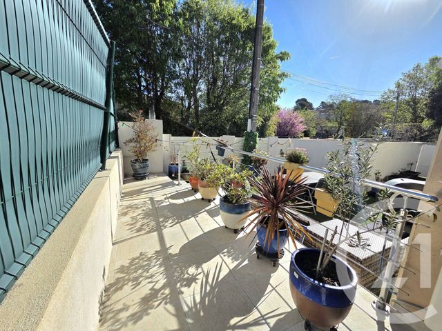 Appartement F5 à vendre - 5 pièces - 130.0 m2 - ALLAUCH - 13 - PROVENCE-ALPES-COTE-D-AZUR - Century 21 Concept Immobilier