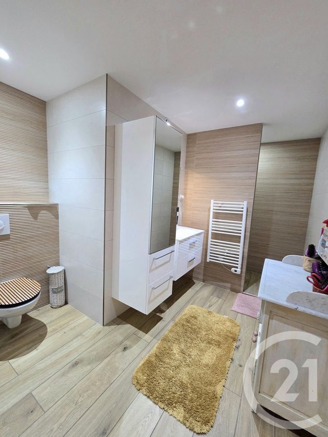 Appartement F5 à vendre - 5 pièces - 130.0 m2 - ALLAUCH - 13 - PROVENCE-ALPES-COTE-D-AZUR - Century 21 Concept Immobilier