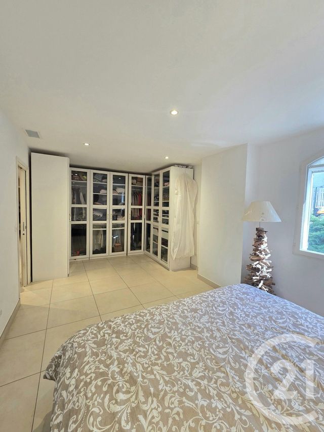 maison à louer - 5 pièces - 178.0 m2 - ALLAUCH - 13 - PROVENCE-ALPES-COTE-D-AZUR - Century 21 Concept Immobilier