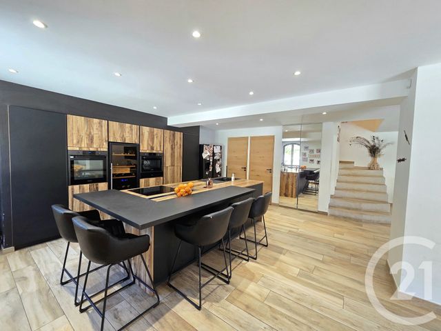 maison à louer - 5 pièces - 178.0 m2 - ALLAUCH - 13 - PROVENCE-ALPES-COTE-D-AZUR - Century 21 Concept Immobilier