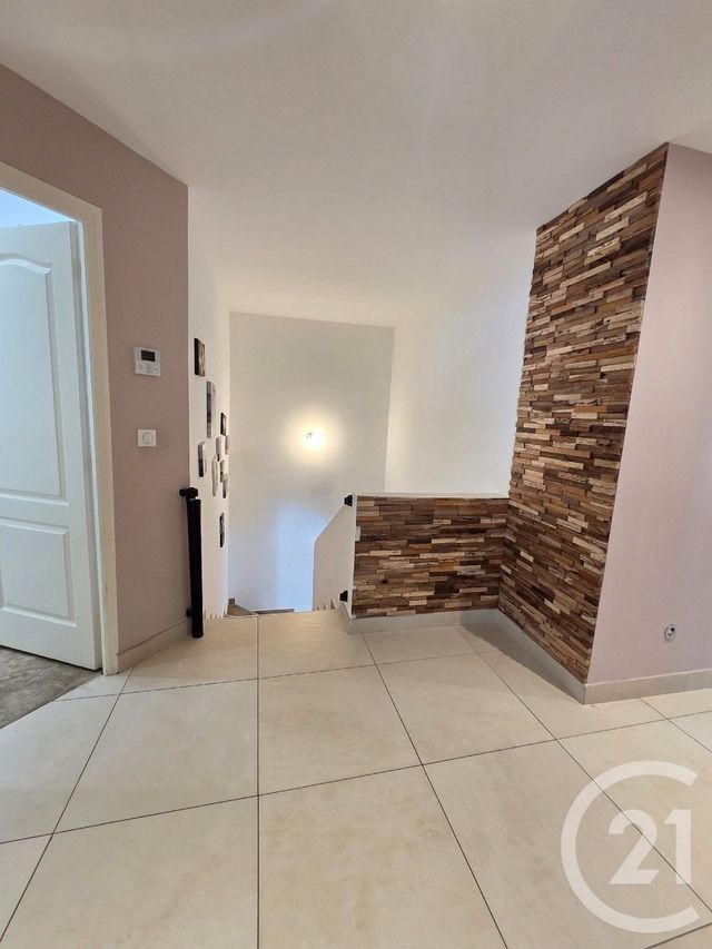 maison à louer - 5 pièces - 178.0 m2 - ALLAUCH - 13 - PROVENCE-ALPES-COTE-D-AZUR - Century 21 Concept Immobilier