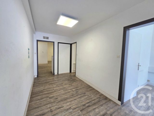 divers à louer - 91.0 m2 - ALLAUCH - 13 - PROVENCE-ALPES-COTE-D-AZUR - Century 21 Concept Immobilier