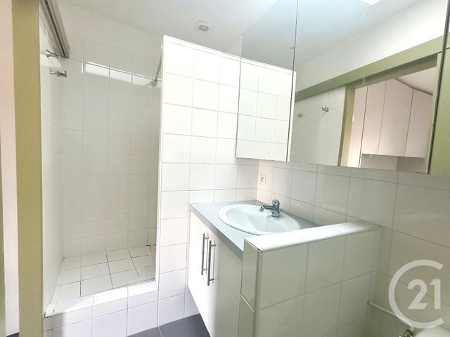 Appartement F2 à louer - 2 pièces - 24.87 m2 - ALLAUCH - 13 - PROVENCE-ALPES-COTE-D-AZUR - Century 21 Concept Immobilier