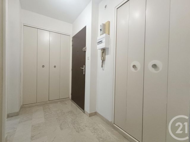 Appartement T2 à louer - 2 pièces - 55.98 m2 - MARSEILLE - 13012 - PROVENCE-ALPES-COTE-D-AZUR - Century 21 Concept Immobilier