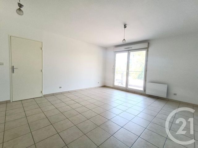 Appartement T2 à louer - 2 pièces - 43.29 m2 - MARSEILLE - 13013 - PROVENCE-ALPES-COTE-D-AZUR - Century 21 Concept Immobilier