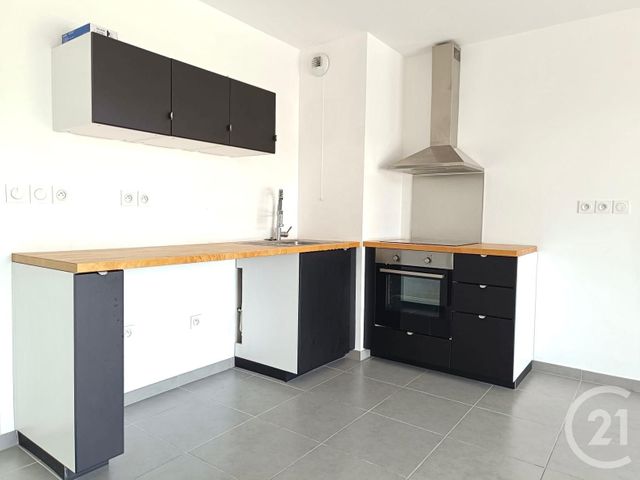 Appartement T2 à louer - 2 pièces - 38.45 m2 - AURIOL - 13 - PROVENCE-ALPES-COTE-D-AZUR - Century 21 Concept Immobilier