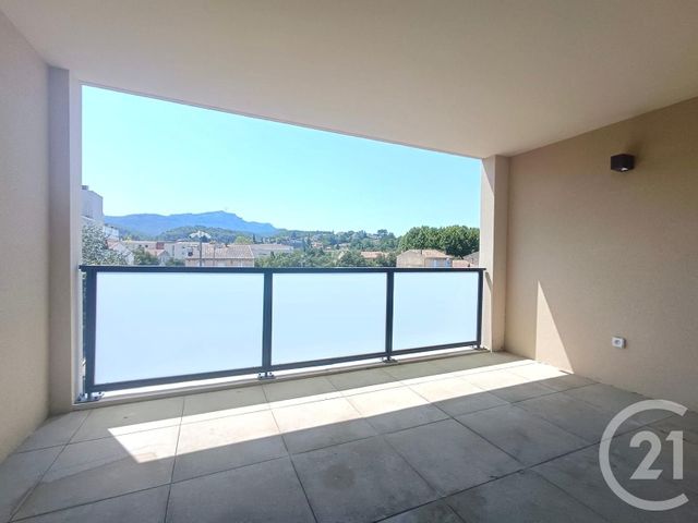 Appartement T2 à louer - 2 pièces - 38.45 m2 - AURIOL - 13 - PROVENCE-ALPES-COTE-D-AZUR - Century 21 Concept Immobilier