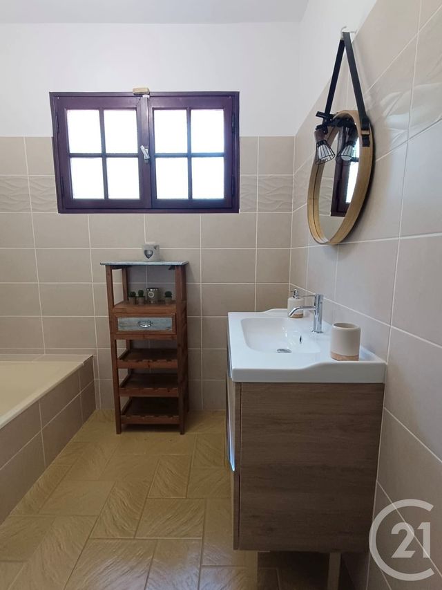 Appartement T4 à louer - 4 pièces - 85.02 m2 - ALLAUCH - 13 - PROVENCE-ALPES-COTE-D-AZUR - Century 21 Concept Immobilier