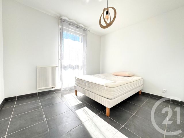 Appartement T3 à louer - 3 pièces - 60.0 m2 - MARSEILLE - 13013 - PROVENCE-ALPES-COTE-D-AZUR - Century 21 Concept Immobilier