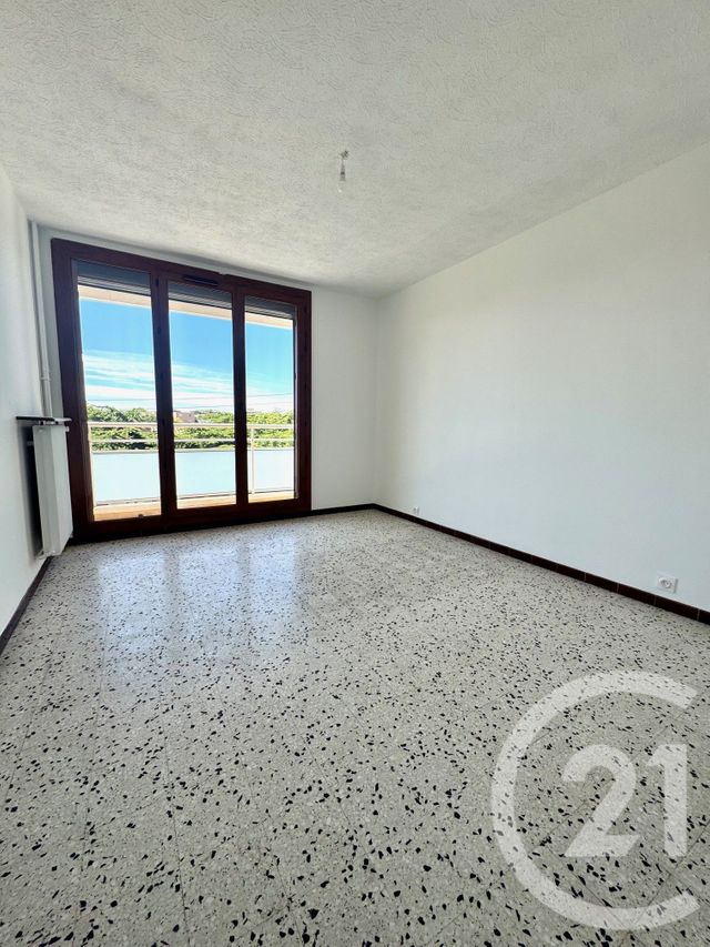 Appartement T4 à louer - 4 pièces - 78.0 m2 - MARSEILLE - 13012 - PROVENCE-ALPES-COTE-D-AZUR - Century 21 Concept Immobilier