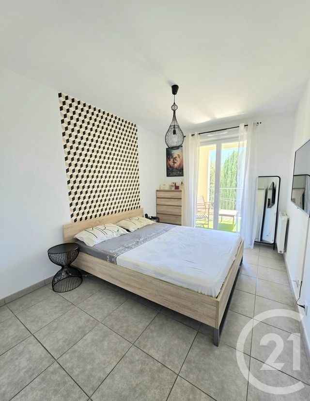 Appartement T3 à vendre - 3 pièces - 68.0 m2 - ALLAUCH - 13 - PROVENCE-ALPES-COTE-D-AZUR - Century 21 Concept Immobilier