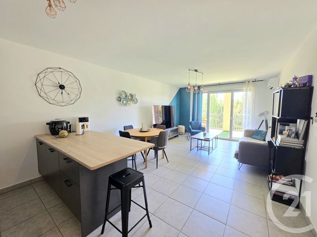 Appartement T3 à vendre - 3 pièces - 68.0 m2 - ALLAUCH - 13 - PROVENCE-ALPES-COTE-D-AZUR - Century 21 Concept Immobilier