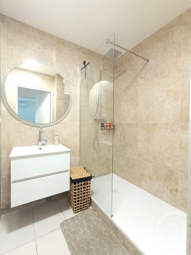 Appartement T2 à louer - 2 pièces - 41.88 m2 - MARSEILLE - 13013 - PROVENCE-ALPES-COTE-D-AZUR - Century 21 Concept Immobilier