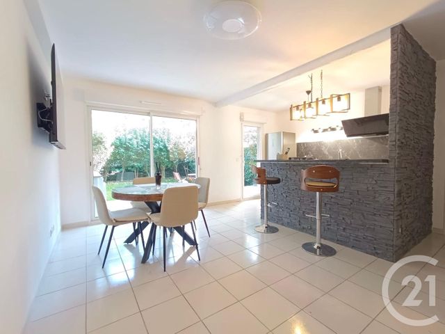 Appartement T2 à louer - 2 pièces - 41.88 m2 - MARSEILLE - 13013 - PROVENCE-ALPES-COTE-D-AZUR - Century 21 Concept Immobilier