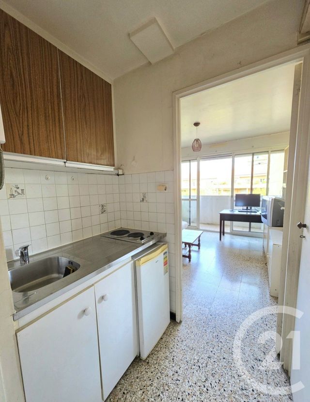 Appartement Studio à vendre - 1 pièce - 18.0 m2 - AIX EN PROVENCE - 13 - PROVENCE-ALPES-COTE-D-AZUR - Century 21 Concept Immobilier