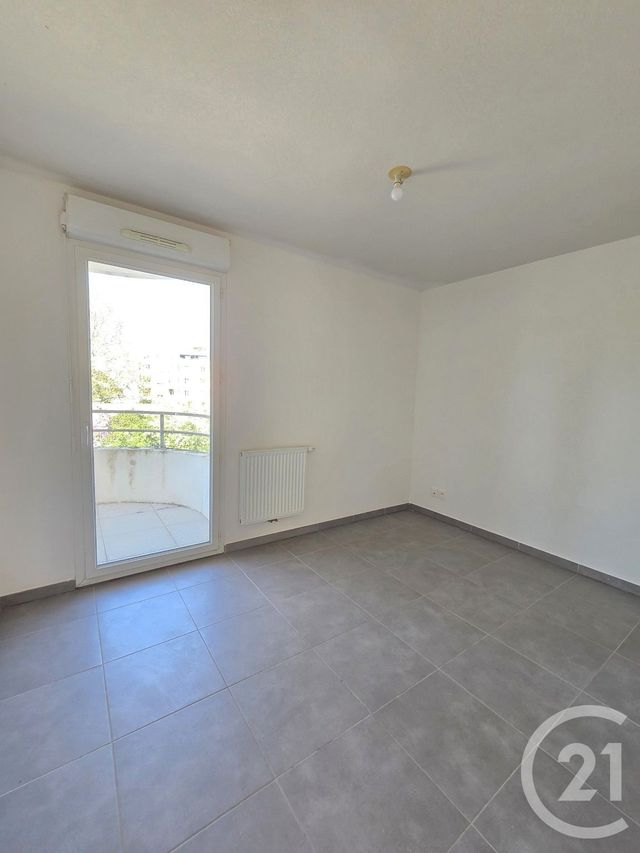 Appartement F3 à louer - 3 pièces - 57.0 m2 - MARSEILLE - 13013 - PROVENCE-ALPES-COTE-D-AZUR - Century 21 Concept Immobilier